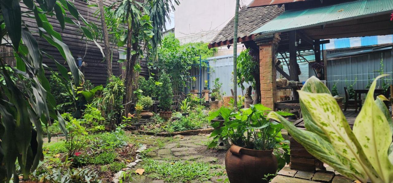 Cozy Nest Cnx Pansiyon Chiang Mai Dış mekan fotoğraf