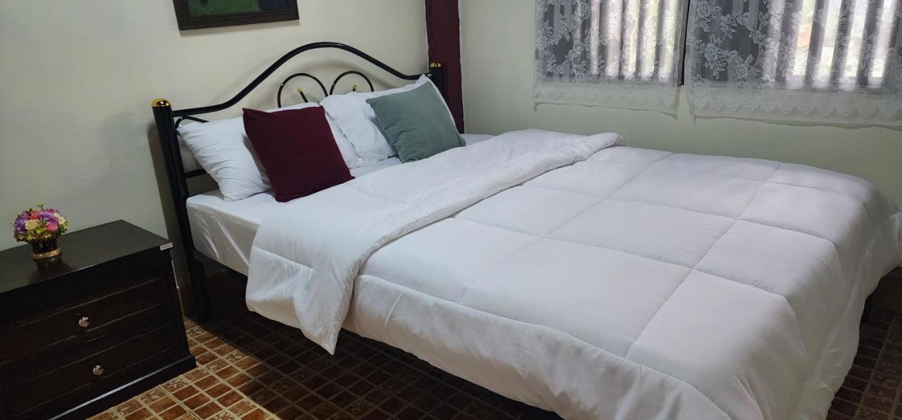 Cozy Nest Cnx Pansiyon Chiang Mai Dış mekan fotoğraf